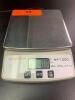 ASHIBA MP-1000 DIGITAL SCALE