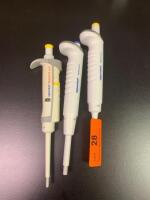 EPPENDORF LOT OF 3 PIPETTES TO INCLUDE: RESEARCH PLUS 100, REFERENCE 1000 AND REFERENCE 200