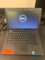 DELL LATITUDE E5250 LAPTOP COMPUTER WITH DOCKING STATION