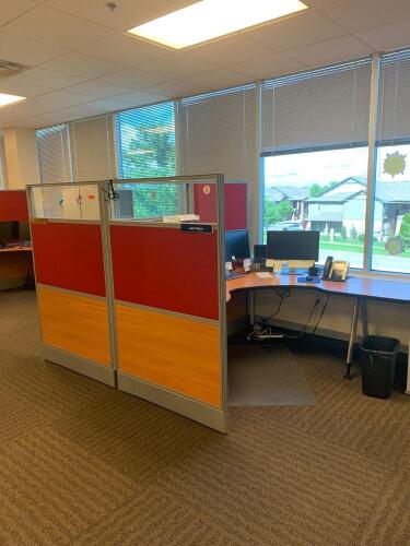 6' X 12' CUBICLE WORKSTATION