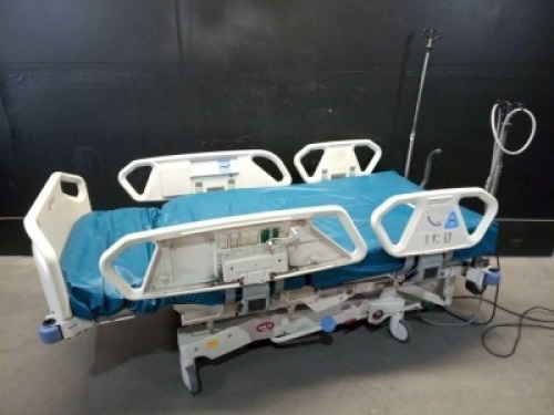 HILL-ROM P1900 TOTALCARE HOSPITAL BED WITH FOOTBOARD