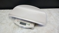 SECA 354 INFANT SCALE