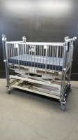 HARD ELECTRIC INFANT CRIB