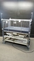 HARD ELECTRIC INFANT CRIB