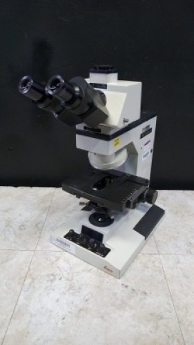 LEICA MICROSTAR IV LAB MICROSCOPE WITH 2 EYEPIECES (10X W.F.)