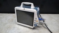 MINDRAY PM-8000 EXPRESS PATIENT MONITOR WITH CABLES (ECG, SPO2, BP)