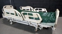 HILL-ROM ADVANTA P1600 HOSPITAL BED W/HEAD & FOOTBOARD