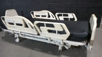 HILL-ROM ADVANTA P1600 HOSPITAL BED W/HEAD & FOOTBOARD