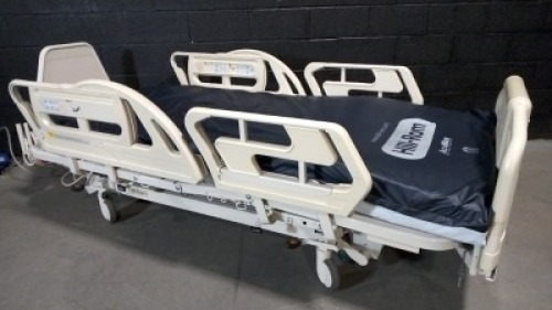 HILL-ROM ADVANTA P1600 HOSPITAL BED W/HEAD & FOOTBOARD