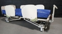 SIZEWISE EVO HOSPITAL BED W/HEAD & FOOTBOARD