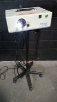 LUXTEC 9300XSP LIGHT SOURCE ON ROLLING STAND