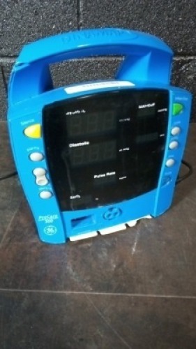 GE PROCARE 300 AUSCULTATORY PATIENT MONITOR