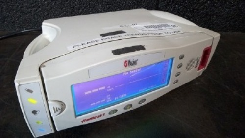 MASIMO SET RADICAL-7 PULSE OXIMETER