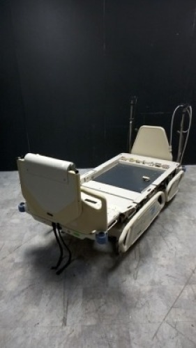 HILL-ROM TOTALCARE SPORT HOSPITAL BED