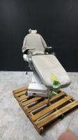 HEALTHCO INTERNATIONAL CELEBRITY DENTAL CHAIR