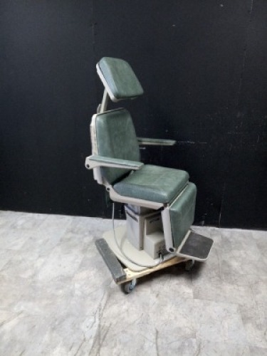 MIDMARK 491 POWER EXAM CHAIR