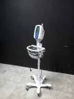 WELCH ALLYN SPOT VITAL SIGNS VITAL SIGN MONITOR ON ROLLING STAND