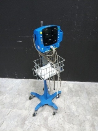 GE CARESCAPE V100 VITAL SIGN MONITOR ON ROLLING STAND