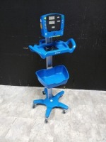 GE CARESCAPE V100 VITAL SIGN MONITOR ON ROLLING STAND