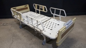 HILL-ROM ADVANCE SERIES HOSPITAL BED