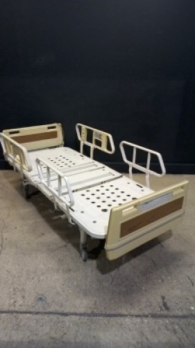 HILL-ROM ADVANCE SERIES HOSPITAL BED