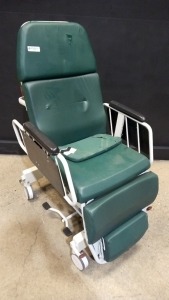 STERIS HAUSTED APC STRETCHER CHAIR