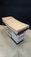 MIDMARK 404 EXAM TABLE