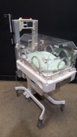 OHMEDA GIRAFFE INFANT INCUBATOR