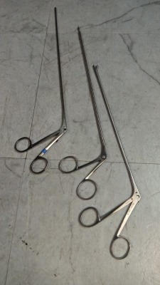 LOT OF BIOPSY CUP FORCEPS