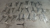 LOT OF DERF NEEDLE HOLDERS