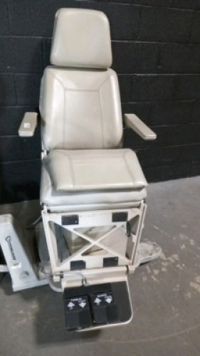 MIDMARK 491 EXAM CHAIR