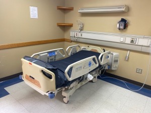 HILLROM TOTALCARE HOSPITAL BED