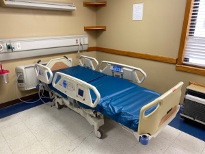 HILLROM TOTALCARE HOSPITAL BED