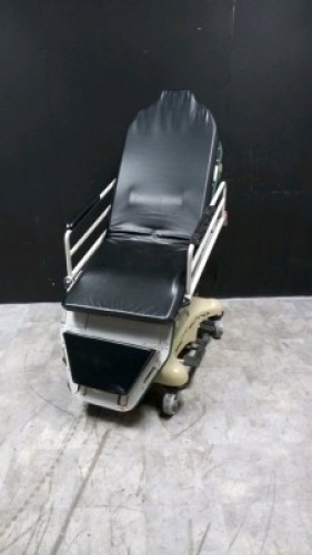 STRYKER 5050 STRETCHER CHAIR