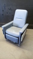 CHAMPION RECLINER