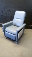 CHAMPION RECLINER