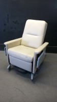 CHAMPION RECLINER