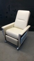 CHAMPION RECLINER