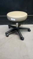 MIDMARK 270 EXAM STOOL