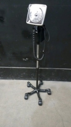 MCKESSON SPHYGMOMANOMETER ON ROLLING STAND