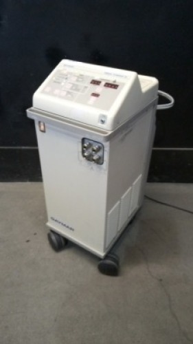 GAYMAR MEDI-THERM III HYPER/HYPOTHERMIA UNIT