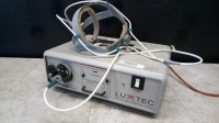 LUXTEC 9300 LIGHT SOURCE WITH HEAD LAMP