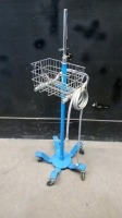 GE DINAMAP ROLLING STAND