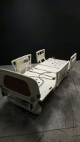 STRYKER 3002 HOSPITAL BED (MISSING WHEELS)