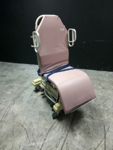 WY EAST MEDICAL TOTAL LIFT II STRETCHER CHAIR