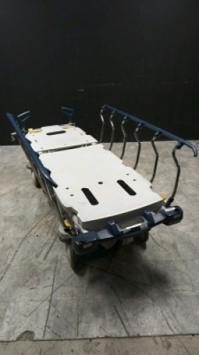 STRYKER 1015 BIG WHEEL STRETCHER