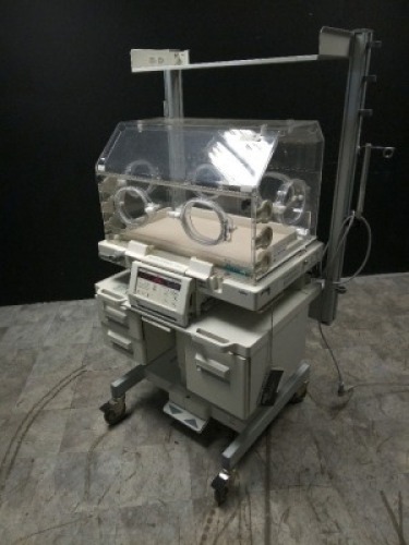 OHMEDA CARE PLUS INFANT INCUBATOR