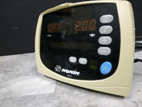 NONIN 9600 PATIENT MONITOR