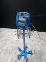 GE PRO 100 VITAL SIGN MONITOR ON ROLLING STAND