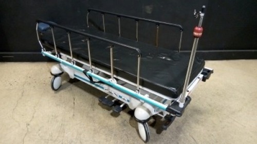 STRYKER 1069 STRETCHER WITH ADJUSTABLE HEADREST